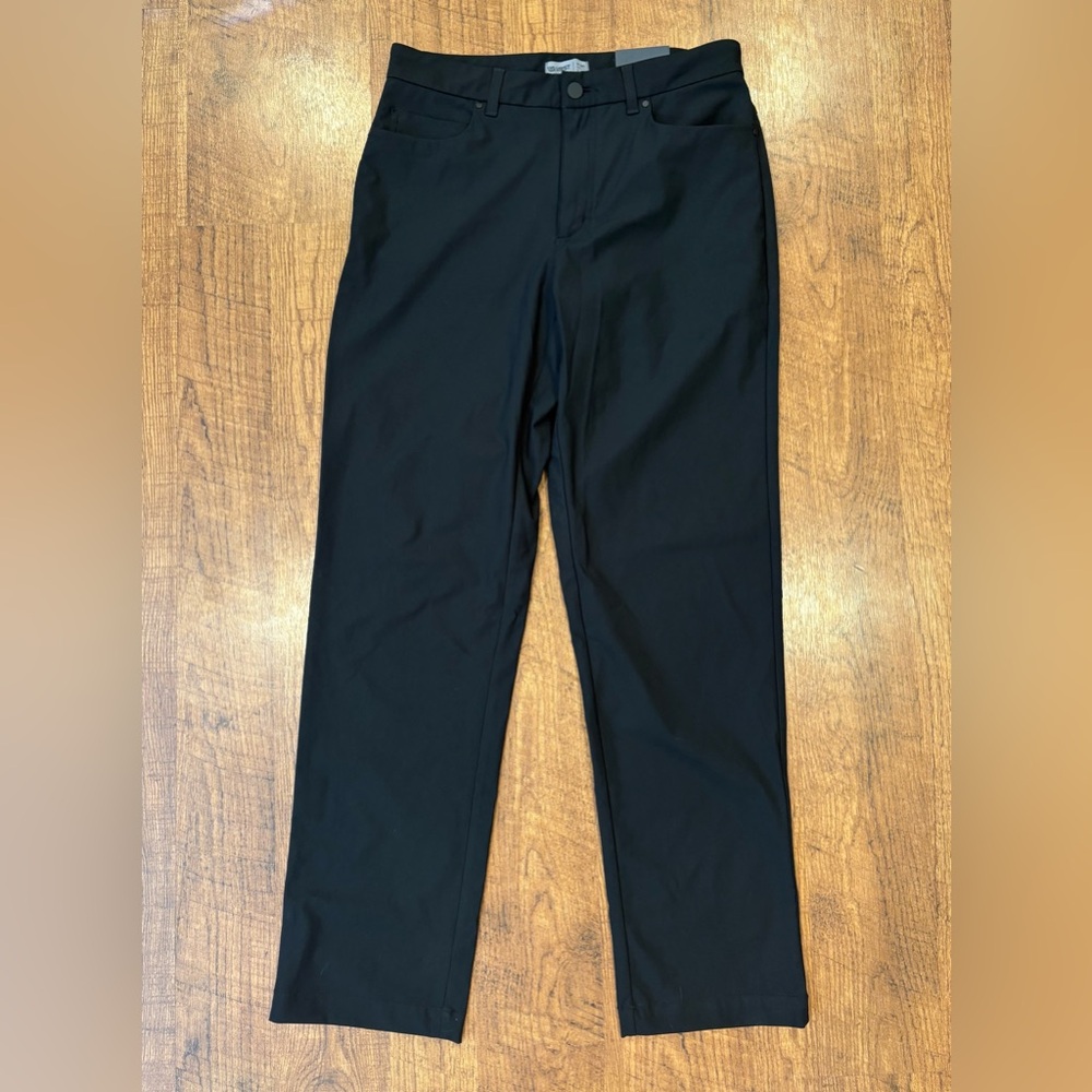 NWT VRST Men's Limitless Stretch 5 Pocket Athletic Fit PaNT Size 30x32 Black